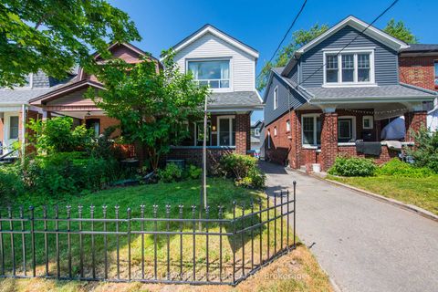 Photo 40 at 138 Woodmount Avenue, East York, Toronto