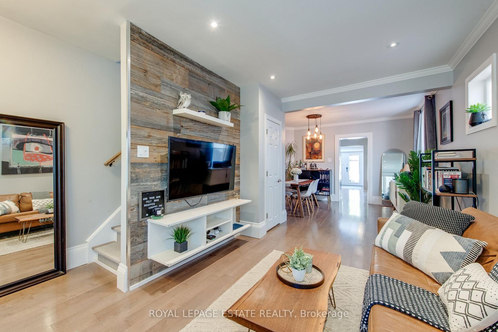 138 Woodmount Avenue, East York, Toronto by Loree Meneguzzi Real Estate 138 Woodmount Avenue, East York, Toronto