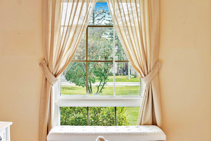 Photo 25 at 22 Poplar Drive, Oak Ridges, Richmond Hill