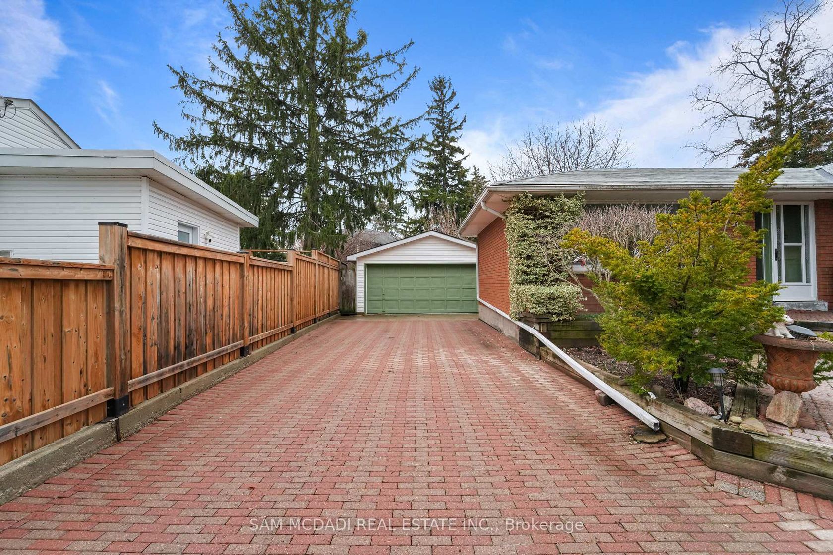 2470 Meadowood Crescent, BR Bronte, Oakville 