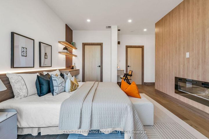 Photo 38 at 208 - 1 Watergarden Way, Bayview Village, Toronto