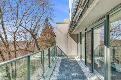 Photo 28 at 208 - 1 Watergarden Way, Bayview Village, Toronto
