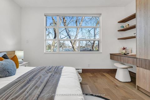 Photo 34 at 208 - 1 Watergarden Way, Bayview Village, Toronto