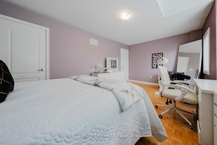 Photo 27 at 179 Lio Avenue, Sonoma Heights, Vaughan