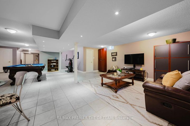 Photo 38 at 179 Lio Avenue, Sonoma Heights, Vaughan