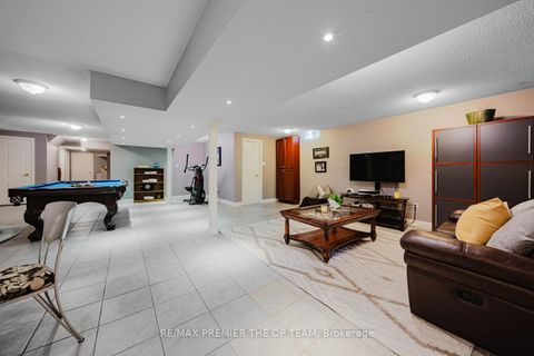 Photo 38 at 179 Lio Avenue, Sonoma Heights, Vaughan