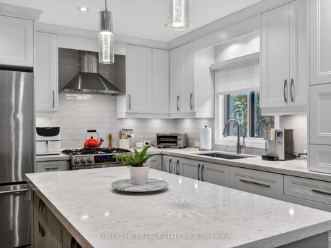 Photo 10 at 37 Artisan Place, Hillcrest Village, Toronto