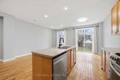 Photo 12 at 248 Ashdale Avenue, Coxwell, Toronto