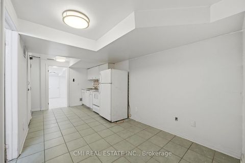 Photo 34 at 248 Ashdale Avenue, Coxwell, Toronto