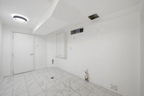 Photo 36 at 248 Ashdale Avenue, Coxwell, Toronto