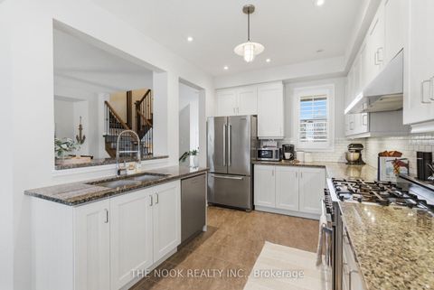 Photo 3 at 320 Lakebreeze Drive N, Newcastle, Clarington