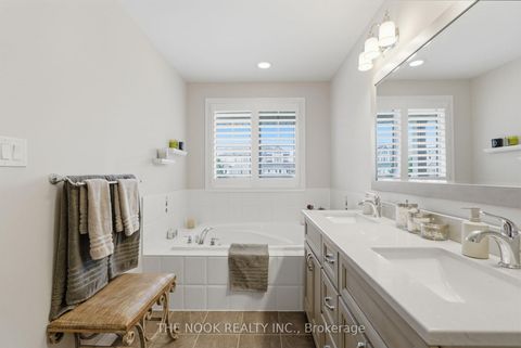 Photo 18 at 320 Lakebreeze Drive N, Newcastle, Clarington