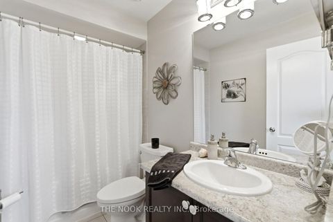 Photo 25 at 320 Lakebreeze Drive N, Newcastle, Clarington