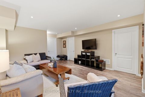 Photo 30 at 320 Lakebreeze Drive N, Newcastle, Clarington