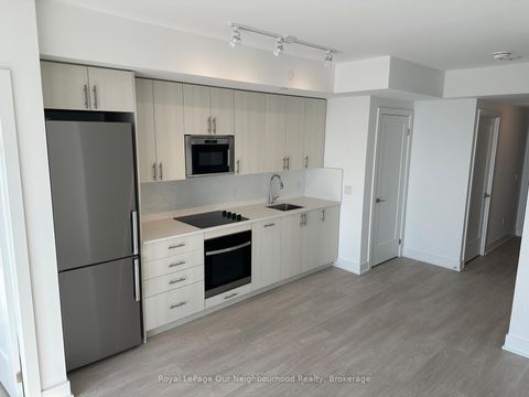 Photo 5 at 2615 - 2545 SIMCOE Street N, Windfields, Oshawa