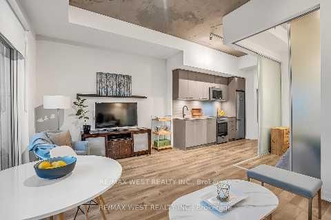 Photo 12 at 617 - 1808 St. Clair Avenue W, Pellam Park, Toronto