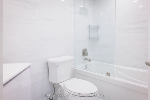 Photo 24 at 109 - 238 Doris Avenue, Willowdale East, Toronto