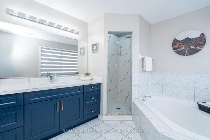 Photo 29 at 30 Bowsfield Drive, Vales of Castlemore, Brampton