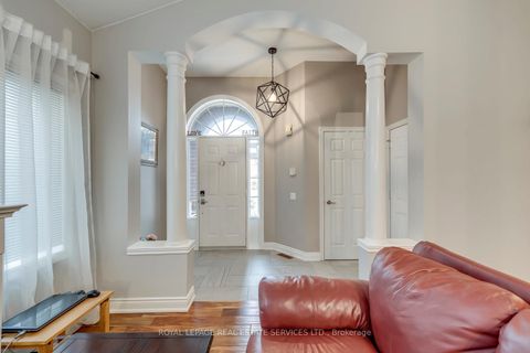 Photo 8 at 236 Slywood Crescent, Maple, Vaughan