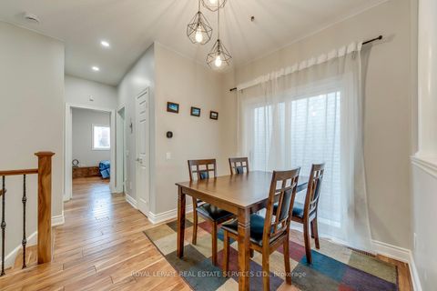 Photo 14 at 236 Slywood Crescent, Maple, Vaughan