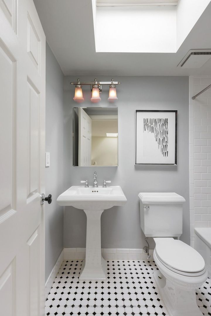 Photo 26 at 313 Sumach Street, South St. James Town, Toronto