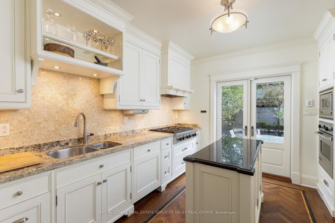 Photo 10 at 313 Sumach Street, South St. James Town, Toronto