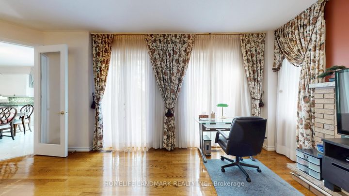 Photo 12 at 411 Cummer Avenue, Newtonbrook East, Toronto