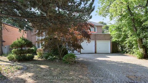 Photo 1 at 411 Cummer Avenue, Newtonbrook East, Toronto