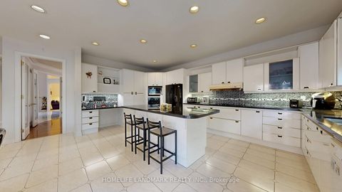 Photo 13 at 411 Cummer Avenue, Newtonbrook East, Toronto