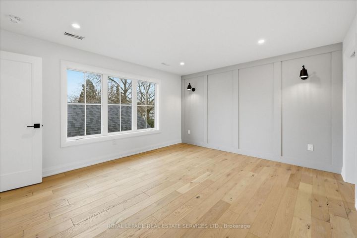 Photo 19 at 2212 Urwin Crescent, WO West, Oakville