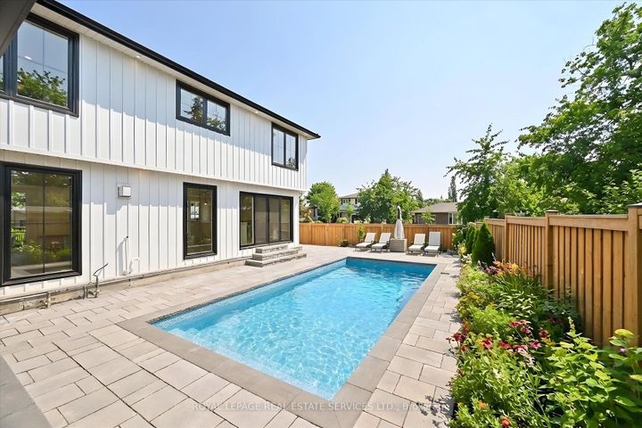 Photo 46 at 2212 Urwin Crescent, WO West, Oakville