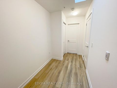 Photo 14 at 24 - 57 Finch Avenue W, Willowdale West, Toronto