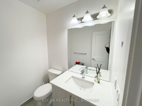 Photo 16 at 24 - 57 Finch Avenue W, Willowdale West, Toronto