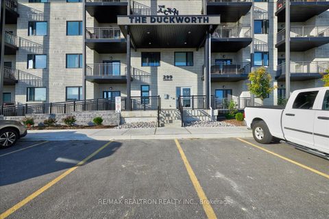 Photo 1 at 102 - 299 Cundles Road E, Alliance, Barrie