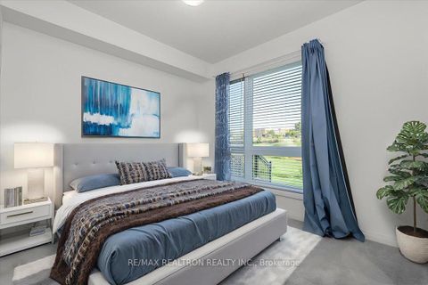 Photo 17 at 102 - 299 Cundles Road E, Alliance, Barrie