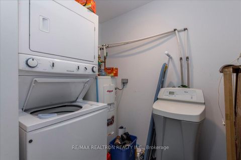 Photo 21 at 102 - 299 Cundles Road E, Alliance, Barrie