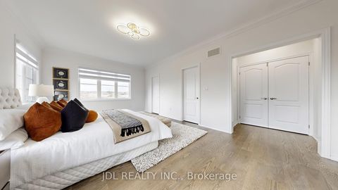 Photo 11 at 56 Connell Drive, Keswick North, Georgina