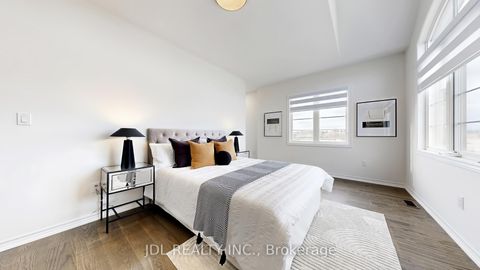 Photo 17 at 56 Connell Drive, Keswick North, Georgina