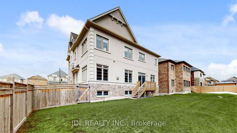 Photo 23 at 56 Connell Drive, Keswick North, Georgina