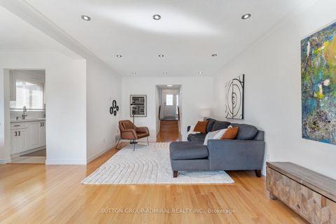 Photo 17 at 19 Mentor Boulevard, Hillcrest Village, Toronto