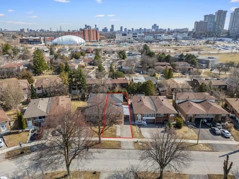 Photo 44 at 19 Mentor Boulevard, Hillcrest Village, Toronto