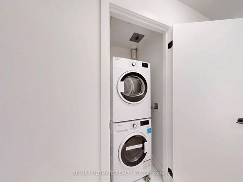 Photo 30 at 117 Broadway Avenue, Mount Pleasant West, Toronto