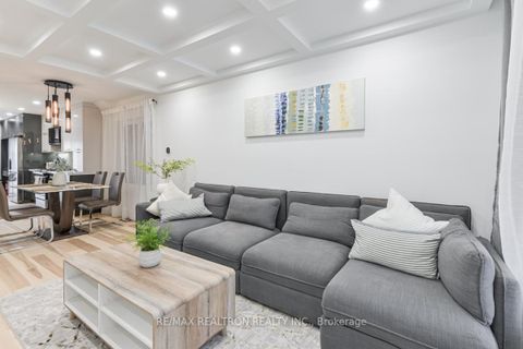 Photo 4 at 1A Normandy Boulevard, Woodbine Corridor, Toronto