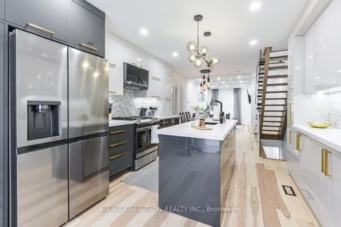 Photo 12 at 1A Normandy Boulevard, Woodbine Corridor, Toronto