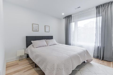 Photo 21 at 1A Normandy Boulevard, Woodbine Corridor, Toronto