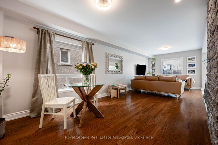 Photo 22 at 3867 Stardust Drive, Churchill Meadows, Mississauga