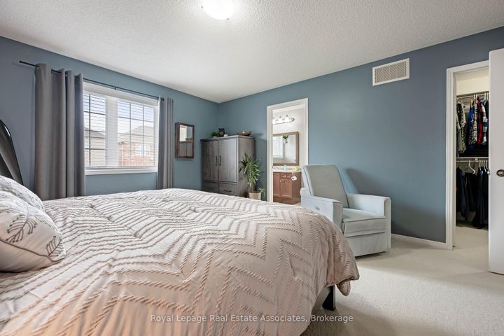 Photo 43 at 3867 Stardust Drive, Churchill Meadows, Mississauga