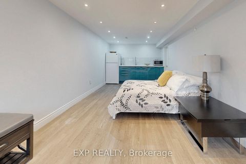 Photo 21 at 25 Mcmanus Road, The Westway, Toronto