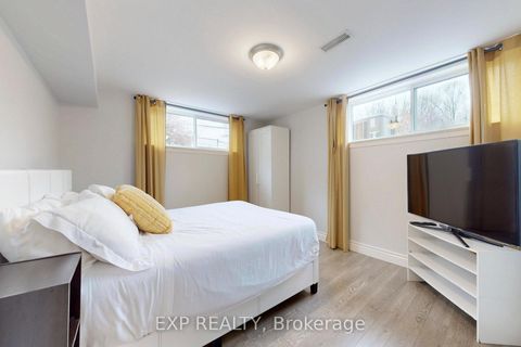 Photo 23 at 25 Mcmanus Road, The Westway, Toronto