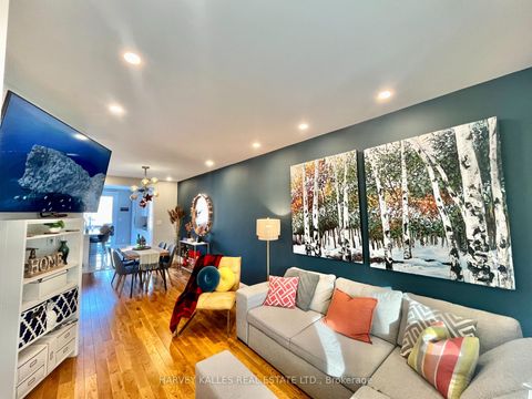 Photo 6 at 26 Leyton Avenue, Oakridge, Toronto